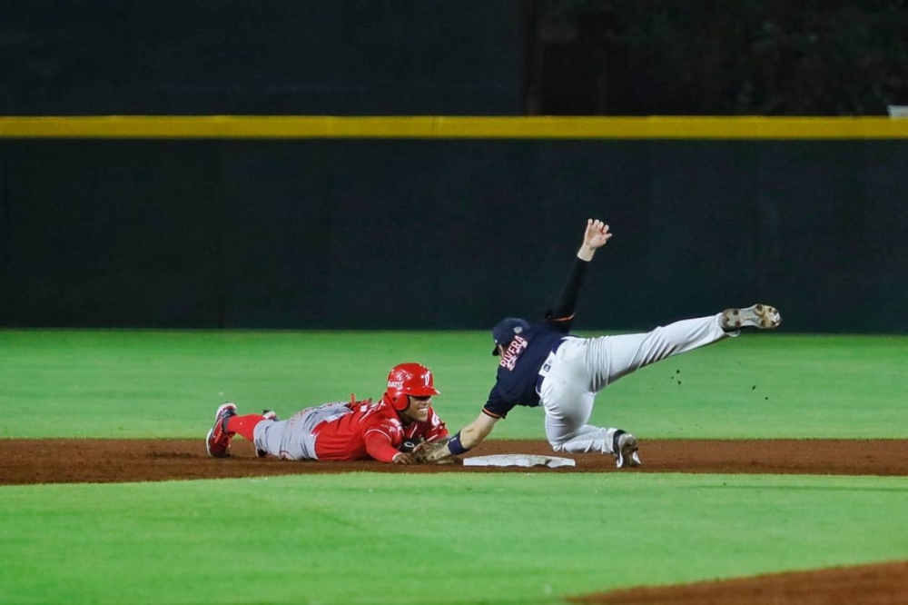 El Águila vuela en Cancún y asegura la serie 