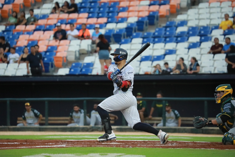 Llega el poder de Carlos Castro a Tigres