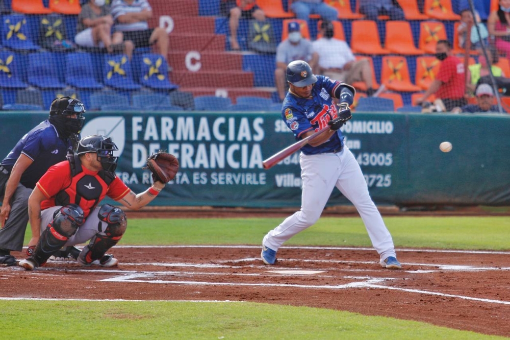 Reynaldo el bate más encendido de la Serie del Caribe