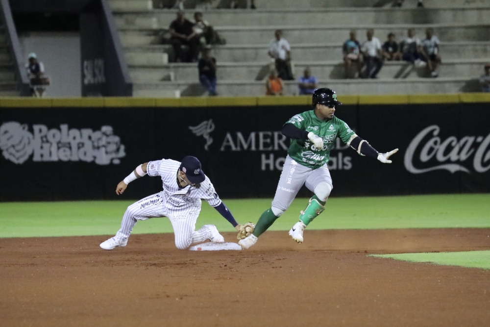 Electrizante juego entre Olmecas y Tigres