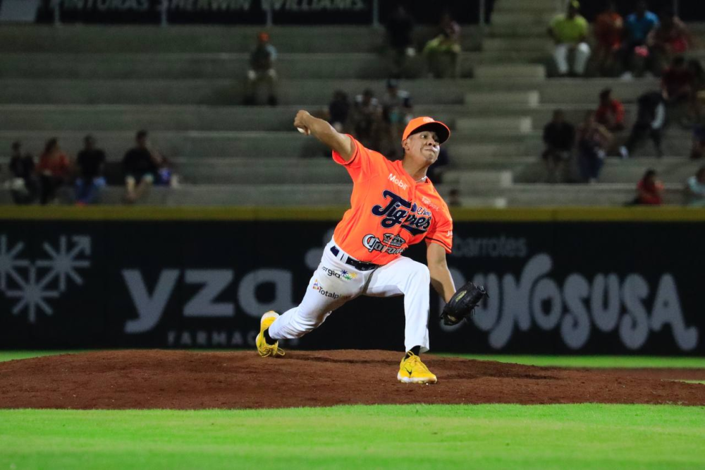 Tigres gana y da otro paso rumbo a los Playoffs