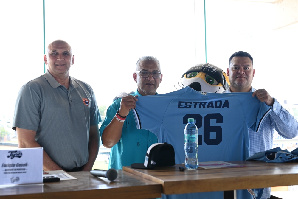 “Tendremos una equipo aguerrido”, Héctor Estrada