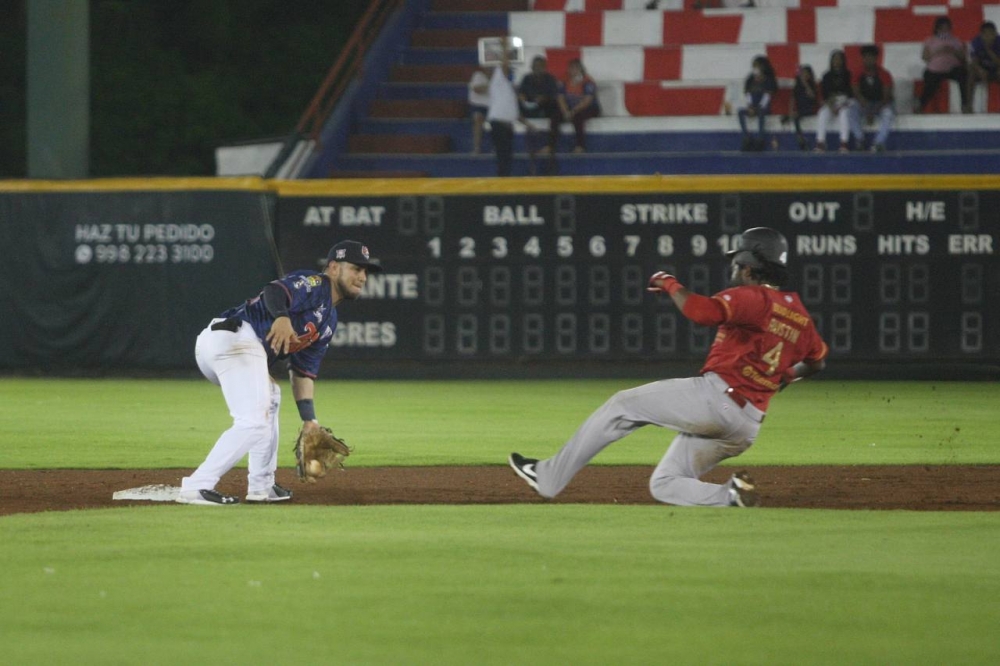 Piratas asegura la serie en el Beto Ávila