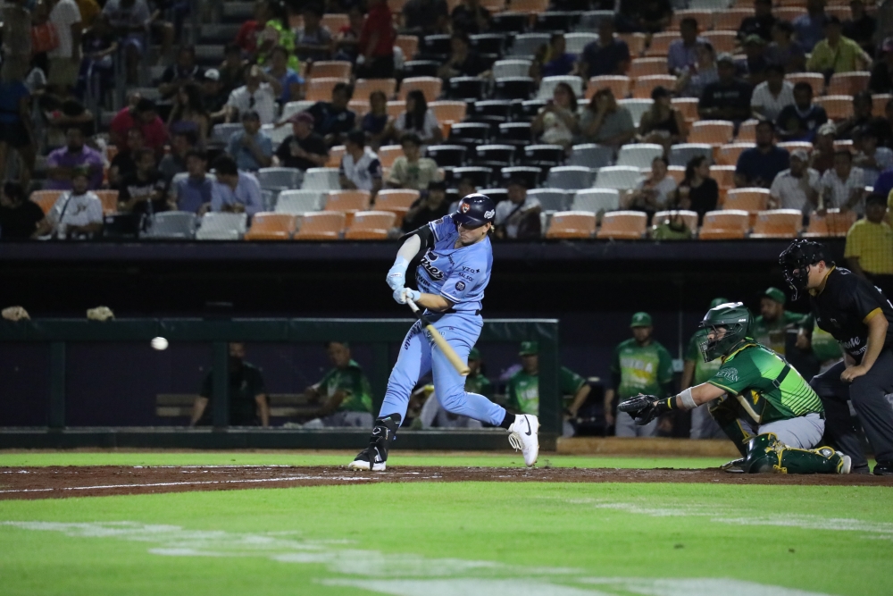 Tigres frente a una semana completa en casa
